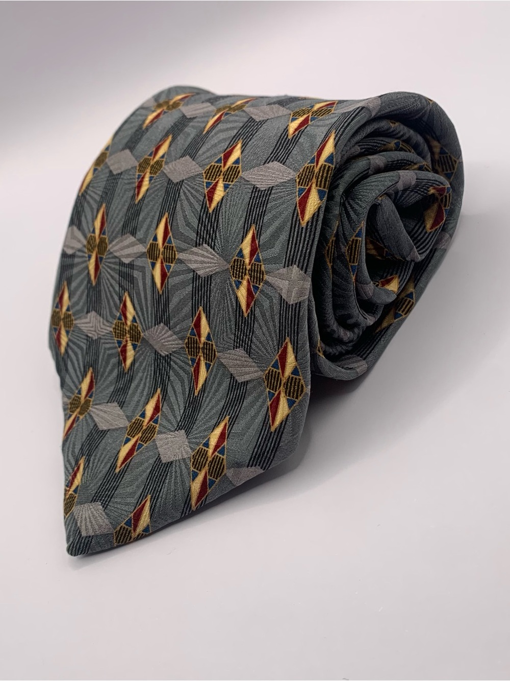 Barrington Men's Gray Patterned Tie with Yellow & Red Accents business 0100